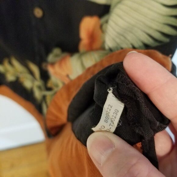 Tommy Bahama Silk Hawaiian Black Camp Shirt Button Up Size Large - Picture 6 of 12